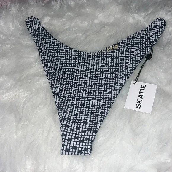 NWT Skatie• ‘Suzanne’ Beverly Hills Bottoms XL - Picture 3 of 4